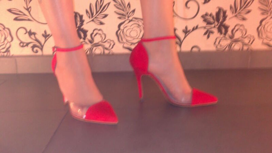 Francis Moleon red ankle strap pump