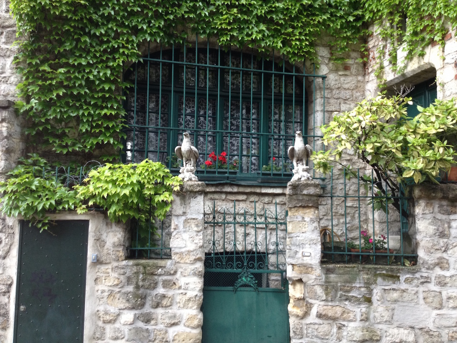 Sacree Coeur Paris - Stone and Vines